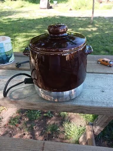 Vintage West Bend Brown Crock Stoneware Bean Pot W Electric Heat Rite