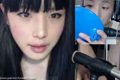 Japanese Man Turns Into Schoolgirl With Just Make Up Asia News Asiaone