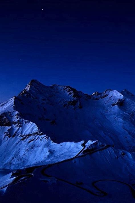 Night Sky Over Snow Mountain Peak Iphone 4s Wallpapers Free Download