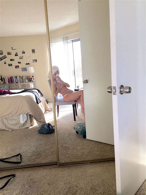 Mia Serafino Thefappening Nude Leaked 19 Pics The