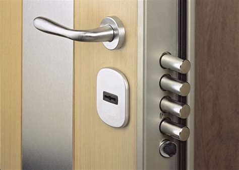 10 Types Of Door Locks And How They Work With Pictures Homenish