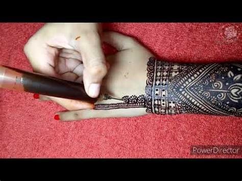 And that's the main reason our mehndi art is always so. Kashees signature mehndi in injection style 2020 | Fashion ...
