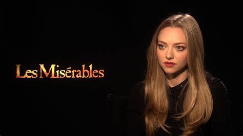 Les Mis Rables Amanda Seyfried Interview Youtube