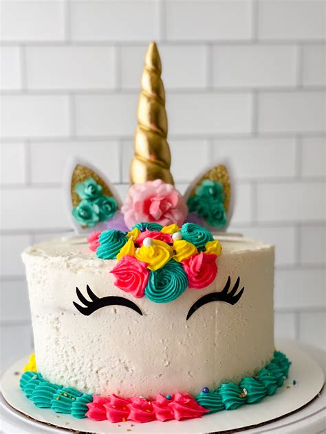 How To Make A Beautiful Rainbow Unicorn Cake For Your Next Special