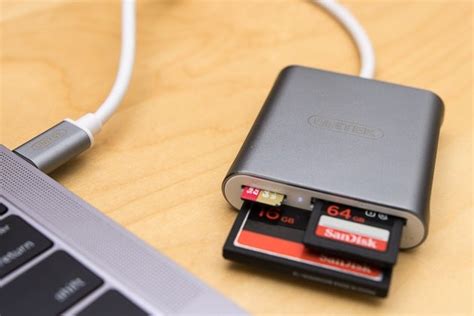They say the greatest things come in small packages. The Best SD Card Readers | Reviews by Wirecutter