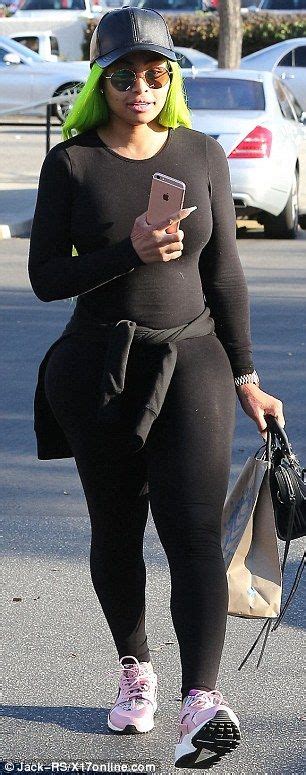 blac chyna shows off green hair and crams curves into tight leggings tight leggings fit women