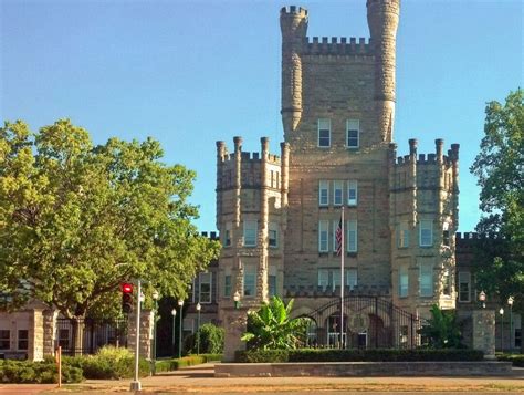 Illinois Castles 14 Wonderful Castles In Illinois That Are Worth A Visit
