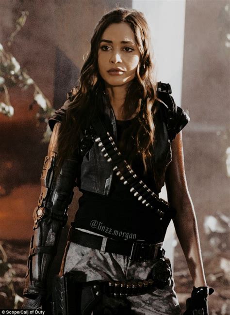 Raven Reyes Lindsey Morgan The 100 Raven The 100 Show The 100 Characters