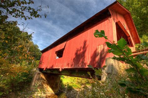 Secondcoveredbridge Covered Bridges Picturesque Vermont