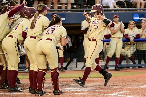 college softball rankings fansided top 25 florida state takes top spot