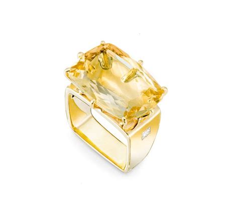 Whether you're looking for traditional or unique engagement rings, our collection includes a range of styles and designs to truly. Yellow Gold 18K Ring - Sunrise | H.Stern Jewellers - http://www.hstern.net | 18k ring, Luxury ...
