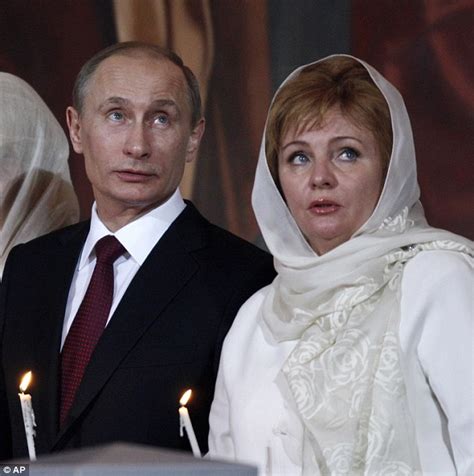Weitere ideen zu moskau, wladimir putin, russische geschichte. Alina Kabayeva the Olympic gymnast said to have given ...