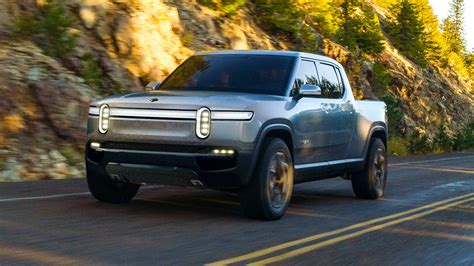 Ford Announces Electric Suv Based On Rivian Platform Hitecher
