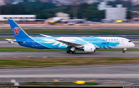 B-1128 China Southern Airlines Boeing 787-9 Dreamliner Photo by Chiu Ho