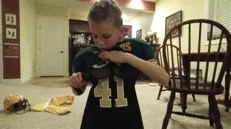 How To Put On Youth Football Pads Youtube