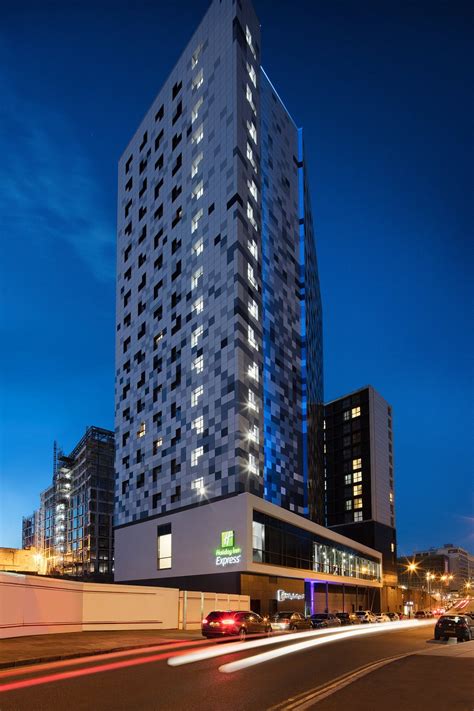 Holiday Inn Express Birmingham City Centre 52 ̶6̶3̶ Updated 2021