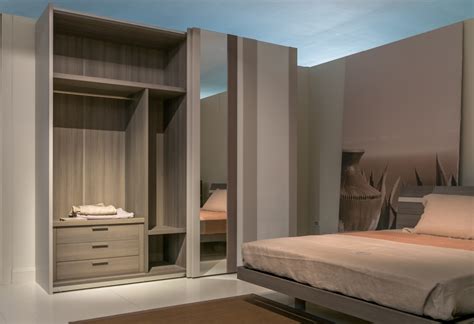 La camera da letto è il luogo ideale del buon riposo: Camera da letto completa Tomasella scontata del 33% ...