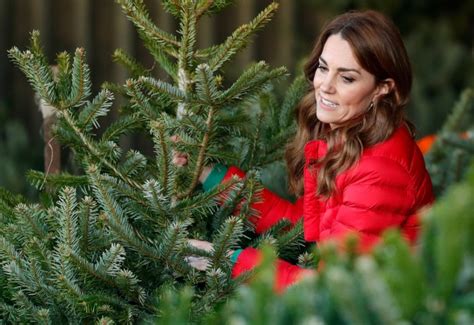 Kate Middleton Tutte Le Tradizioni Di Natale A Casa Dei Windsor Amica