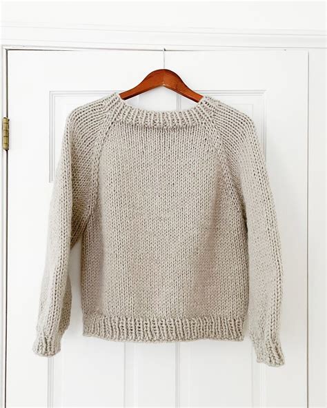 How To Knit A Simple Raglan Sweater The Fall Bluff Pullover — Ashley Lillis