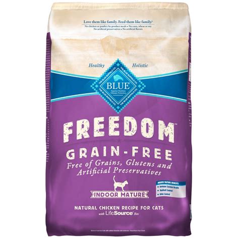 The grain free food will have higher concentrations of proteins like fish and meat. Blue Buffalo BLUE Freedom Grain Free Mature Indoor Dry Cat ...