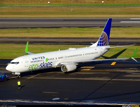 N75432 United Airlines Boeing 737 900er At Portland Photo Id 644528