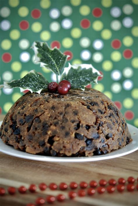 Although most irish families now have turkey for their christmas dinner, it is a custom we have imported from the usa in the twentieth century. The Best Traditional Irish Christmas Desserts - Best ...