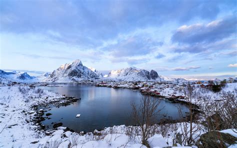 Landscape Lake Fishing Village Mountains With Snow Lofoten Norway Hd