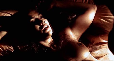 Nude Video Celebs Jennifer Lopez Nude U Turn 1997