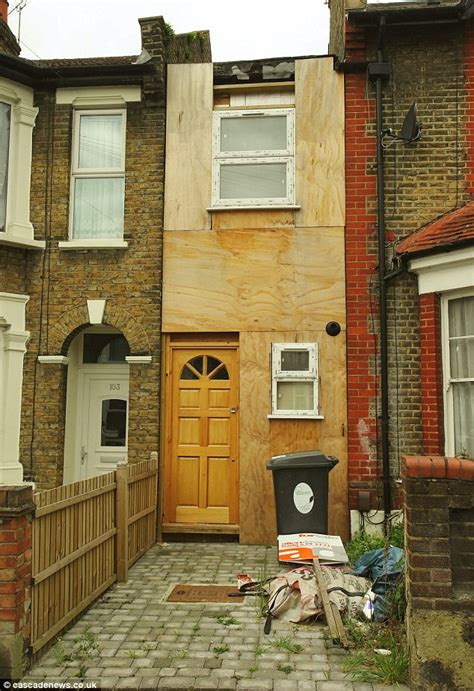 Narrowest House In London Shoehorned Into Six Foot Wide Gap Must Be