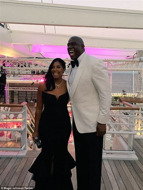 magic johnson surprises wife cookie with lavish two day 25th anniversary party daily mail online