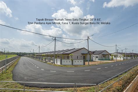 The nearest town is masjid tanah approximately 15 kilometers. Taman Perdana Ayer Molek, Fasa 1, Kuala Sungai Baru Ilir ...
