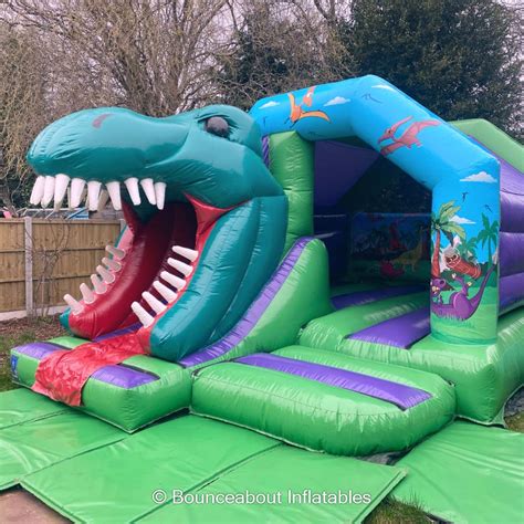 Bouncy Castles Bouncy Castle And Soft Play Hire In Newark Nottinghamshire Lincolnshire