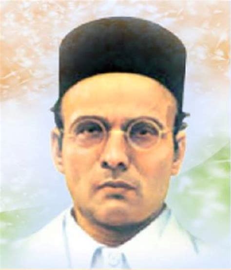 Savarkar images were distributed to schools in thane and area. वीर विनायक दामोदर सावरकर: भारत के अमर क्रांतिकारी वीर सावरकर
