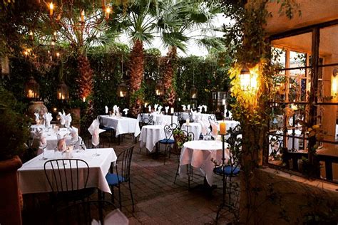 7 Of The Most Romantic Restaurants In Phoenix