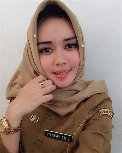 Pns Cantik Single Bandung Cari Jodoh Spg Cantik