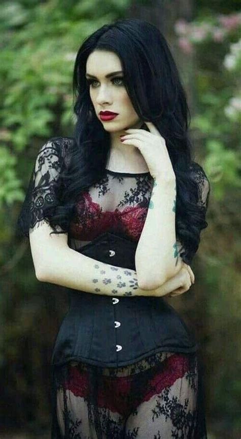 Gothic Fashion For Those People Who Love Dressing In Gothic Type Fashion Clothes And
