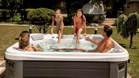 How Long Do Hot Tubs Last Wellis® Usa Hot Tubs For Sale