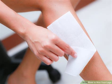 When the hair growth was really short, it barely worked. 4 Ways to Wax Your Legs - wikiHow