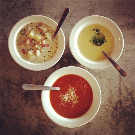 But manhattan clam chowder has its fans — the acidity of the tomatoes helps temper the salinity of the broth, and green peppers and carrots offer a pleasing. Clam Chowder, Cream of Jalapeno, and Fire-Roasted Tomato ...