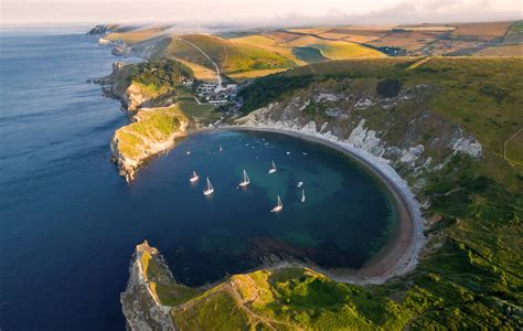 Best Things To Do In Lulworth Cove Castles Pubs Beaches Durdle Door