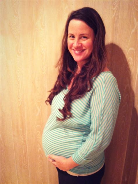 20 Weeks Pregnant With Twins The Maternity Gallery