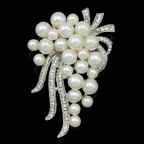 Hot Selling Simulated Pearl Brooches Silver Color Jewelry Brand Wedding Bouquet Elegant
