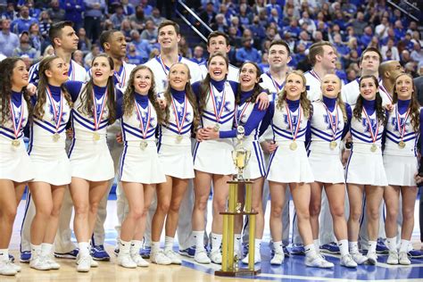 Photos Uk Cheerleaders Honored At Rupp Your Sports Edge 2021