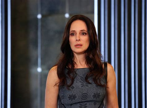 is victoria grayson really dead revenge s madeleine stowe tells all