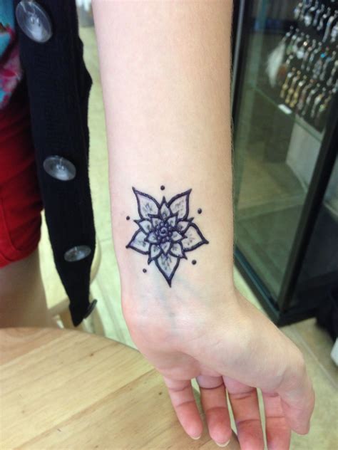 Simple Wrist Henna Tattoos