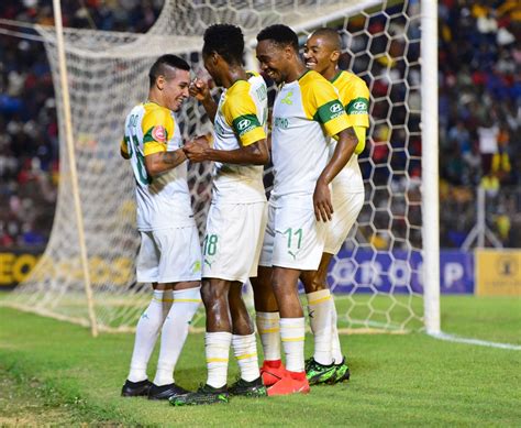Downs Close In On Pirates Daily Sun