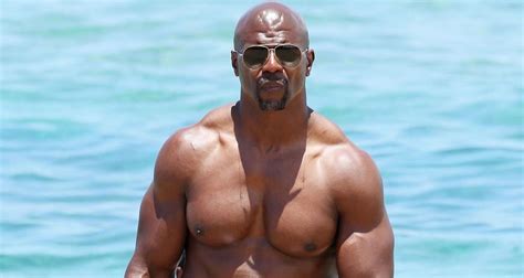 terry crews shows off buff body while celebrating 50th birthday on the beach shirtless terry