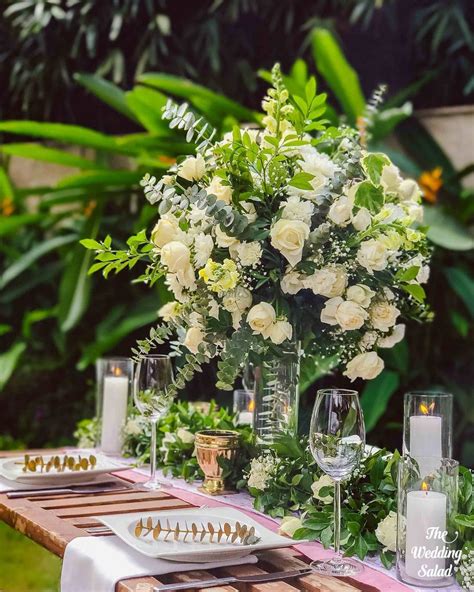 25 Mesmerizing Table Centerpiece Ideas To Glam Up Your Wedding Decor
