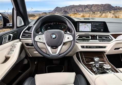 Although both mercedes and bmw sell smaller suvs with third rows, the promise in this segment is a combination of luxury and space for up to seven people. BMW X7 2020 vs Mercedes-Benz GLS 2020 Comparison | UAE - YallaMotor