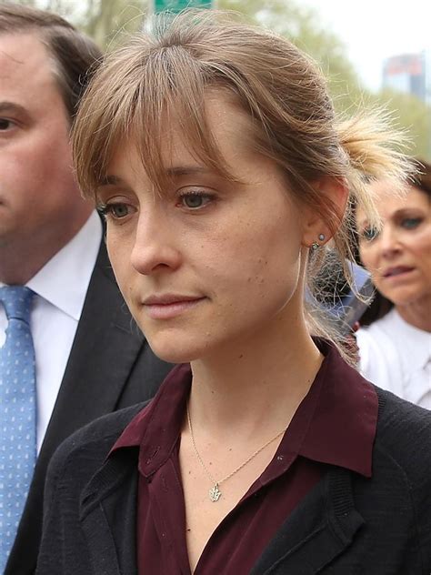 How Smallville Actress Allison Mack Showed Devotion To Nxivm Cult Daily Telegraph